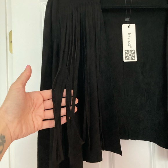 Suede, brand new never worn jacket - Picture 2 of 3